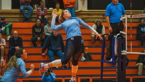 Image post by @UNCVolleyball on Twitter