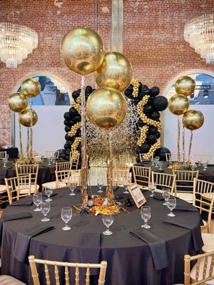 Image post by @popcharlotteballoons on Instagram