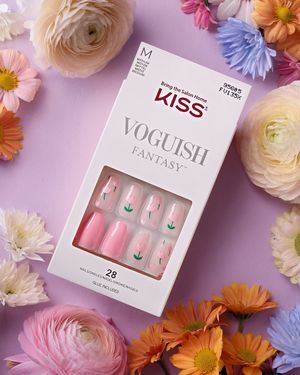 Image post by @kissproducts on Instagram