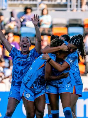 Image post by @kikivanzanten on Instagram