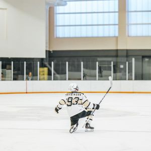 Image post by @cubuffshockey on Instagram