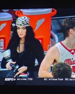 Image post by @carebearr__ on Instagram