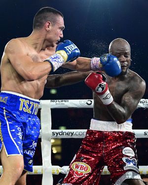 Image post by @showtimeboxing on Instagram