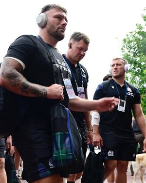 Image post by @aegrugby on Facebook