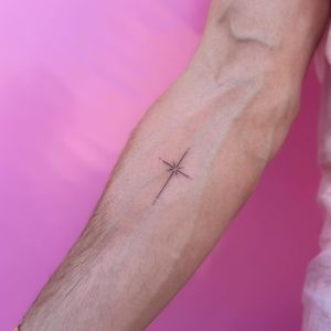 Image post by @jennifer.tinytattoo on Instagram
