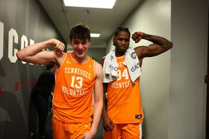 Image post by @Vol_Hoops on Twitter
