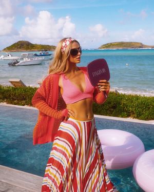 Image post by @parishilton on Instagram