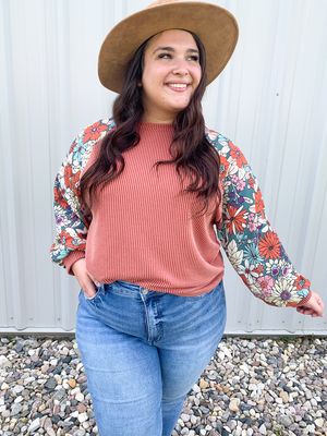 Image post by @shopfillyflair on Instagram