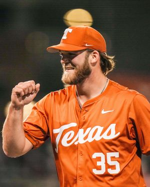 Image post by @texasbaseball on Instagram