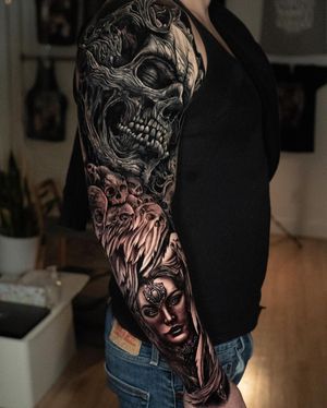 Image post by @skindesigntattoos on Instagram