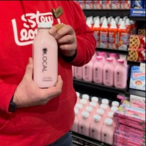 Image post by @stewleonards on Instagram