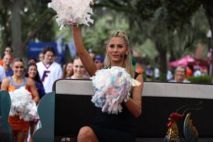 Image post by @lauramrutledge on Instagram