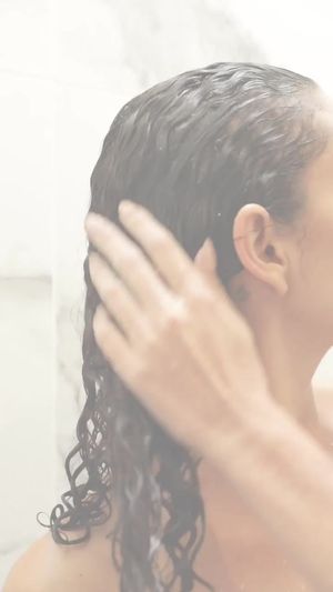 Video post by @RahuaBeauty on Facebook