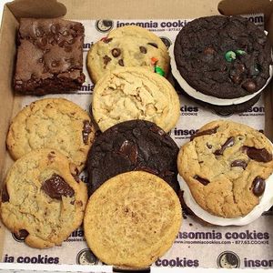 Image post by @insomniacookies on Instagram