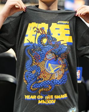 Image post by @warriorsshop on Instagram