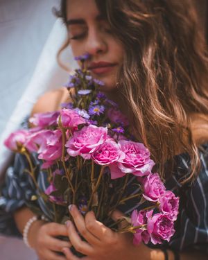 Image post by @shesheei on Instagram