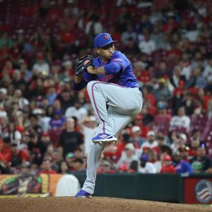 Image post by @losmets on Instagram