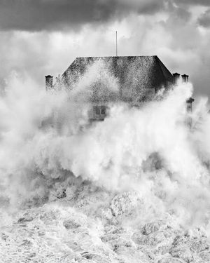 Image post by @mathieurivrin_photographies on Instagram