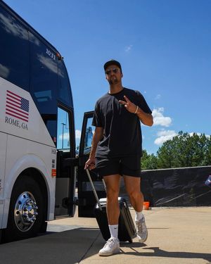 Image post by @goemperors on Instagram