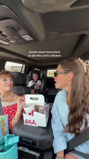 Video post by @chelswaterwall on TikTok