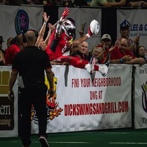 Image post by @jaxsharks on Instagram