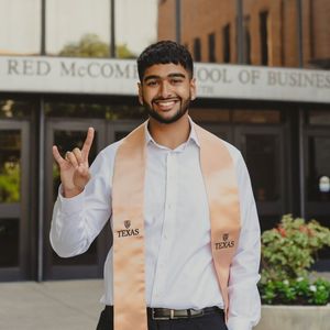 Image post by @utexasmccombs on Instagram