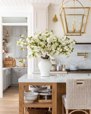 Image post by @kathykuohome on Instagram