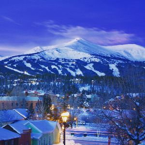 Image post by @breckenridgemtn on Instagram
