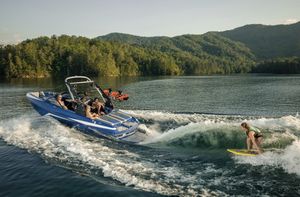 Image post by @malibuboats on Instagram