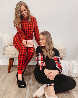 Image post by @shopfillyflair on Instagram