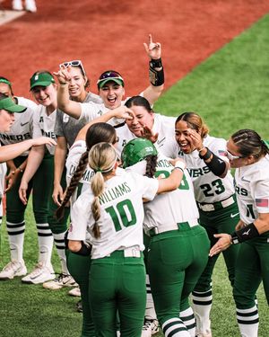 Image post by @charlottesoftball on Instagram