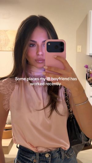 Video post by @anyaweitz on TikTok