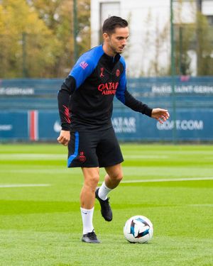 Image post by @psg on Instagram
