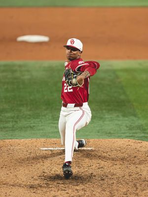 Image post by @ou_baseball on Instagram