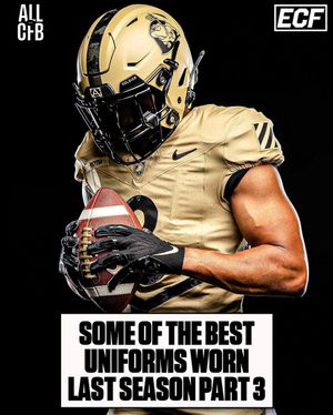 Image post by @elitecollegefootball on Instagram