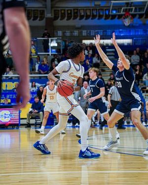 Image post by @carmel_bball on Instagram