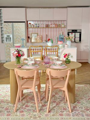 Image post by @homewithhelenandco on Instagram
