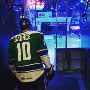 Image post by @uticacomets on Instagram