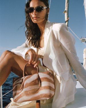 Image post by @dillards on Instagram