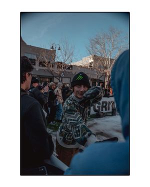 Image post by @shotbycox on Instagram