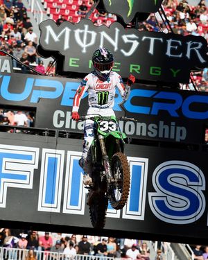 Image post by @racerxonline on Instagram