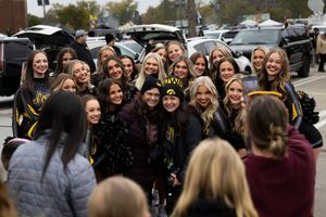 Image post by @thedailyiowan on Instagram