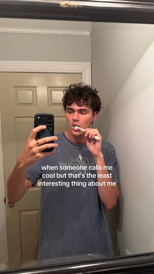 Video post by @supergraphicultrahotboy on TikTok