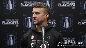 Video post by @philadelphiaflyers on YouTube