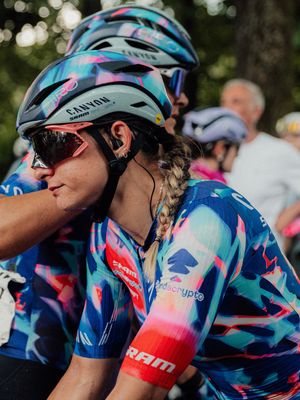 Image post by @wmncycling on Instagram