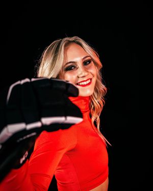 Image post by @uticacomets on Instagram