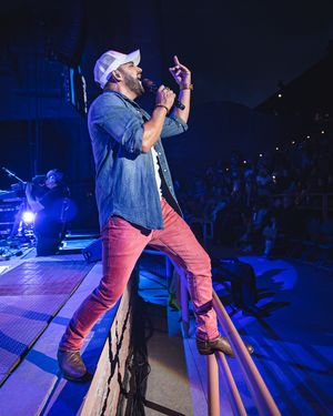 Image post by @frankraymusic on Instagram