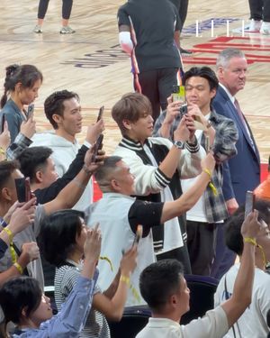 Image post by @ellehongkong on Instagram