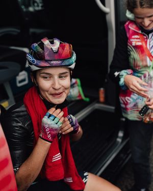 Image post by @wmncycling on Instagram
