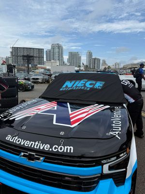 Image post by @NieceMotorsport on Twitter